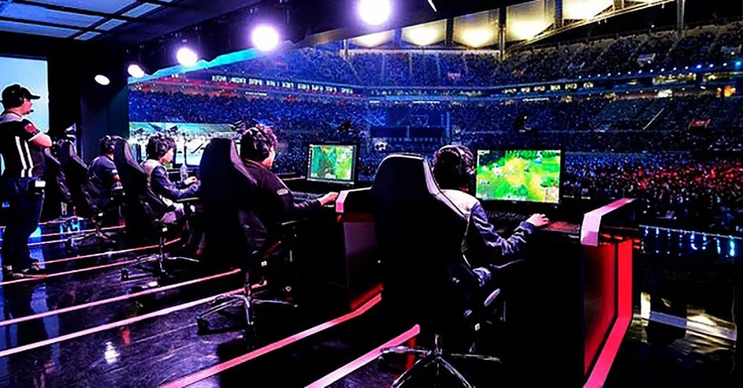 冉珂嘉更偏 冉珂嘉更偏