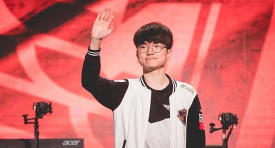 格与球队战 格与球队战