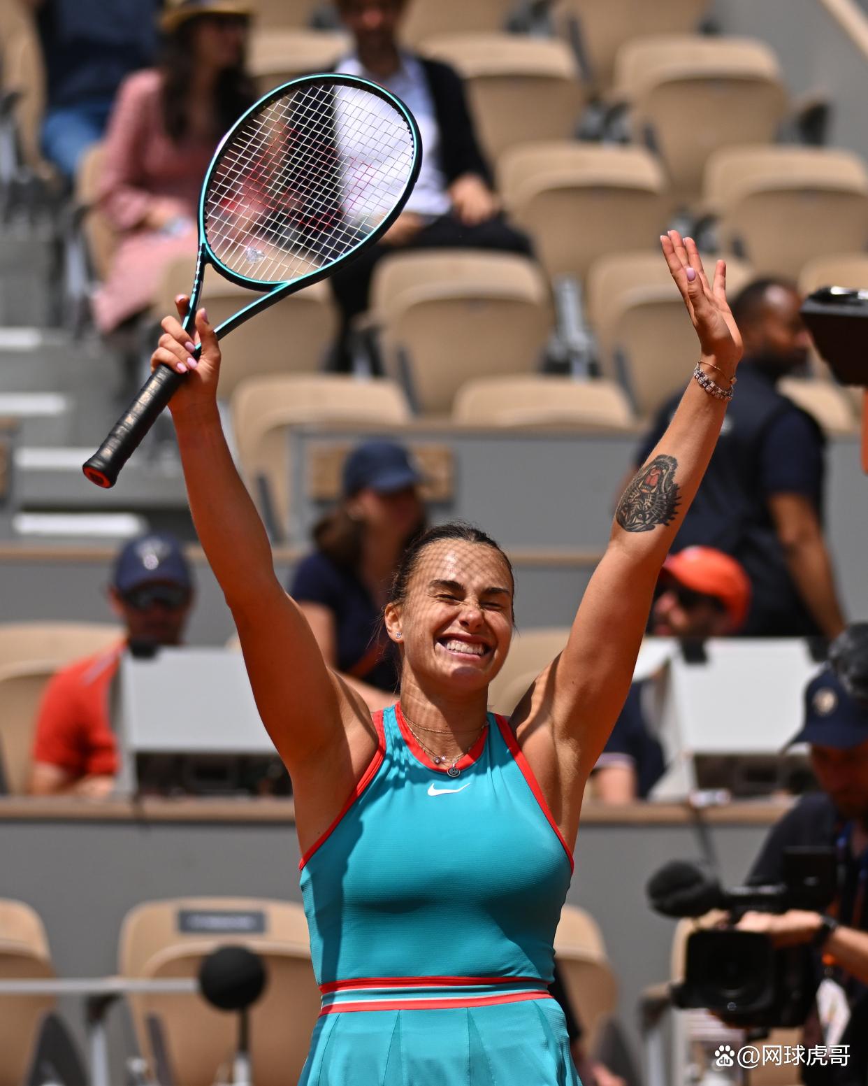 坚实基础 坚实基础