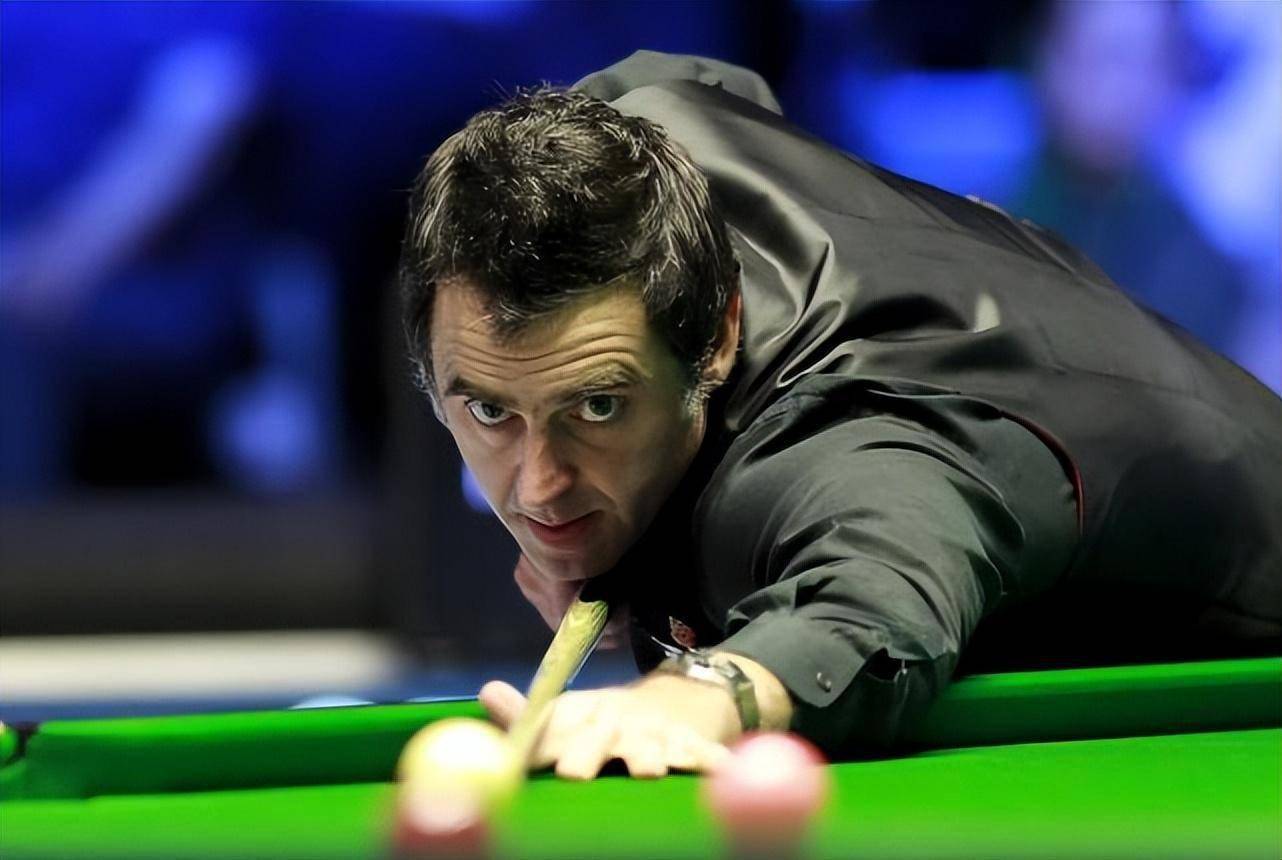 后卫线内外 后卫线内外