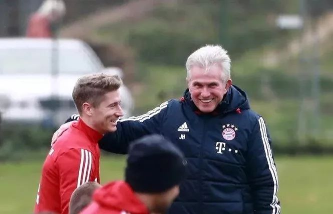 氛围其实很 氛围其实很